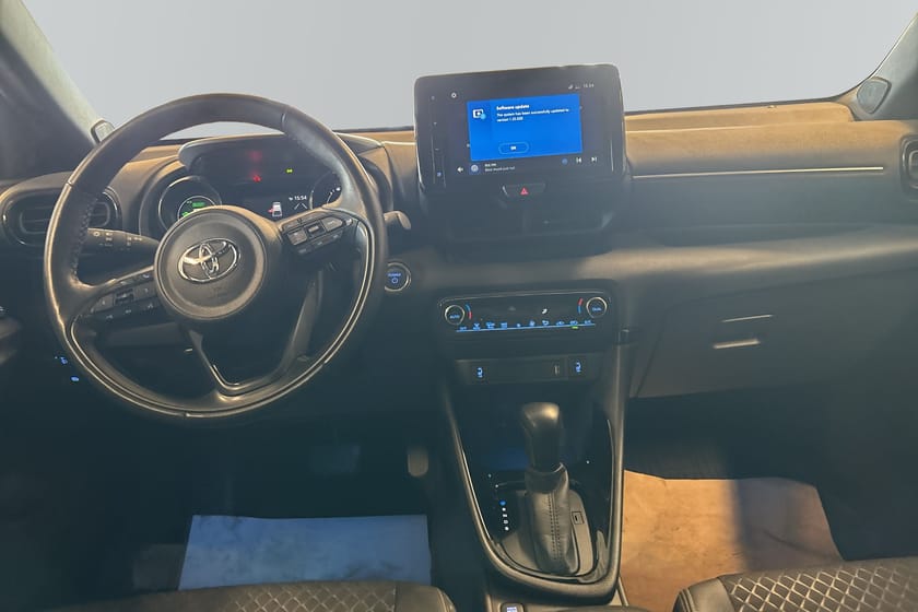 Bild 4 av Toyota Yaris Hybrid Style Säkerhetspaket