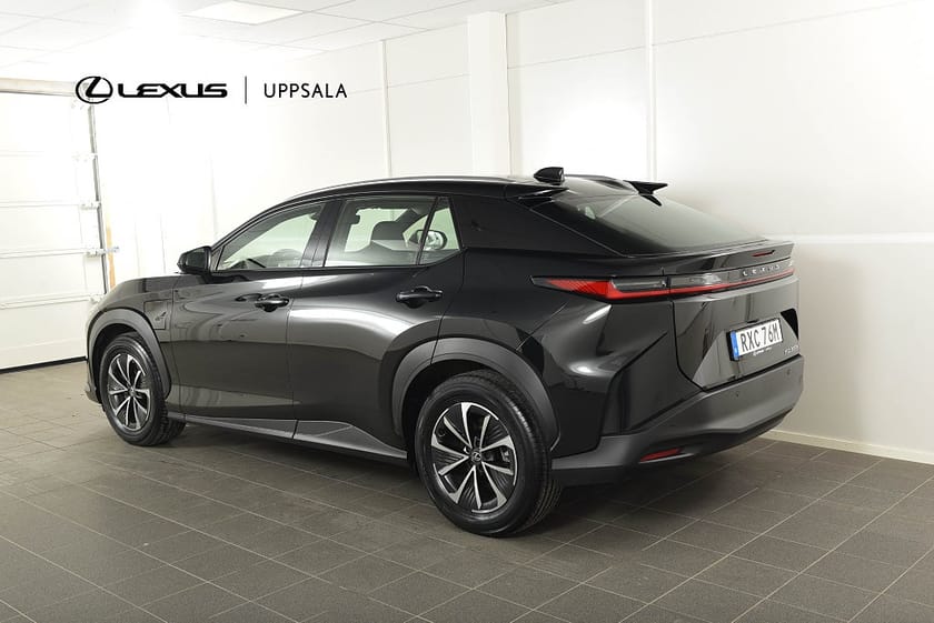 Bild 3 av Lexus RZ 300e Comfort