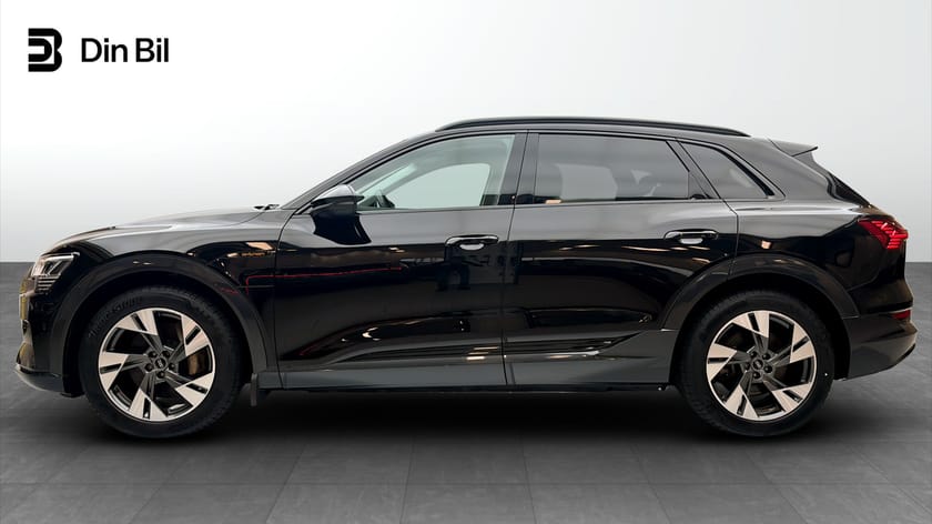 Bild 2 av Audi e-tron 55 quattro 408HK Backkamera Läder Black Optik