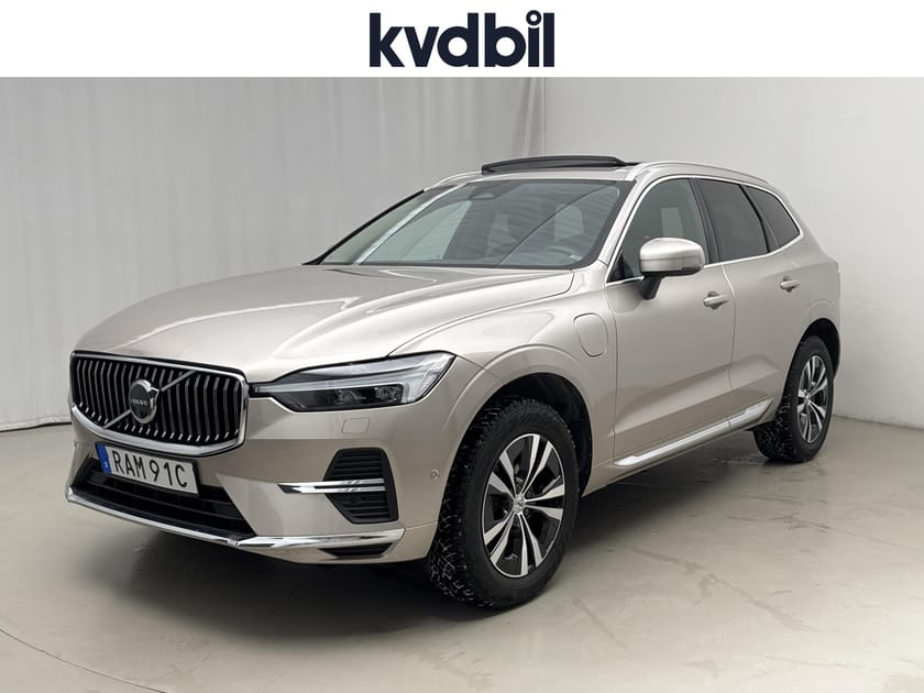 Bild 1 av Volvo XC60 T6 AWD Recharge (350hk) Helläder Panorama