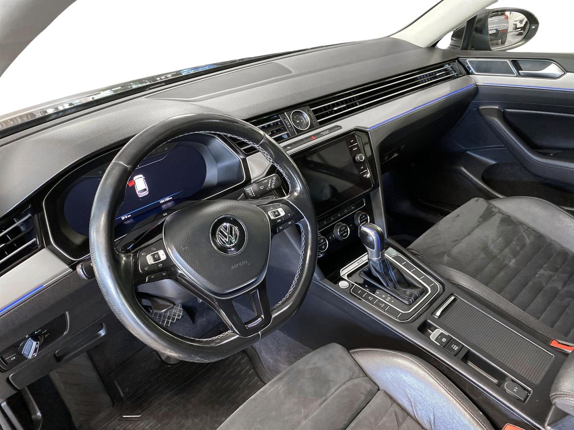Volkswagen Passat 2019 - miniatyr 6