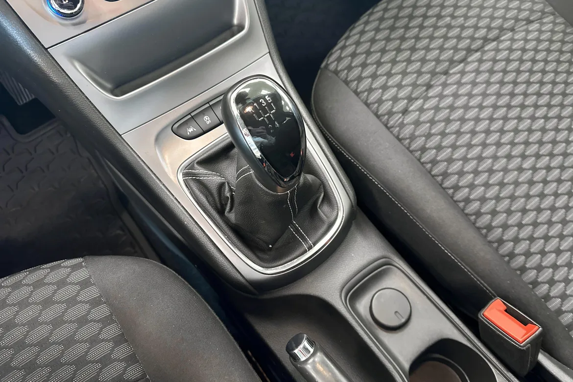 picture of a car