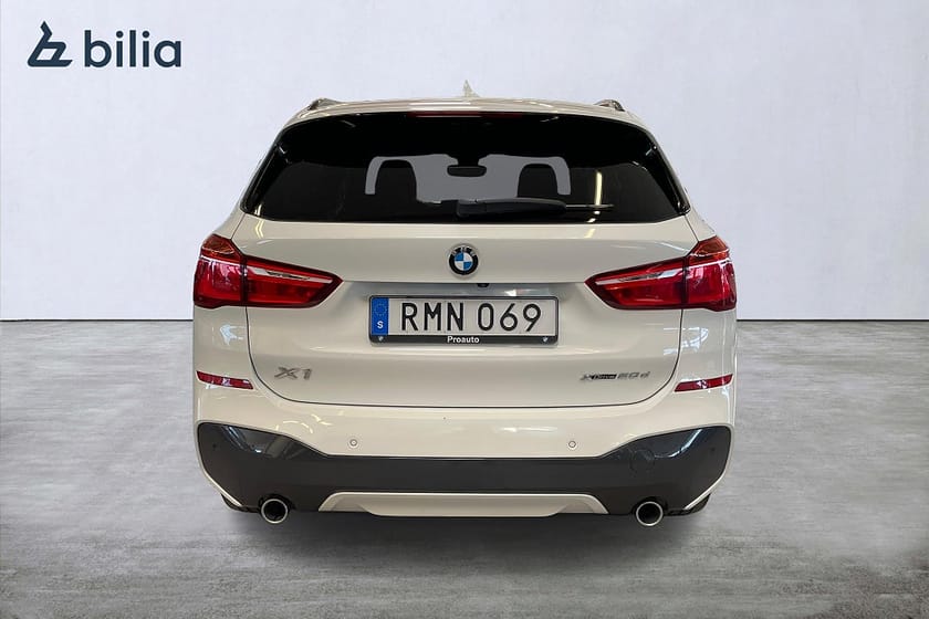 Bild 4 av BMW X1 xDrive20d M Sport 19tum Navigation Head-Up Drag