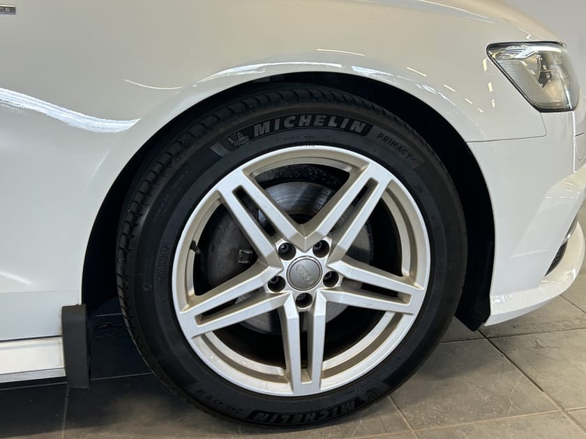 Bild 3 av Audi A6 Avant S-Line 2.0 TDI  190hk Drag