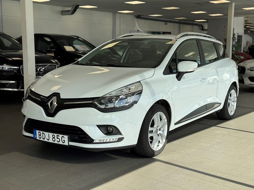 Bild 4 av Renault Clio Sport Tourer 0.9 TCe 90hk Navi Bass Reflex 2020