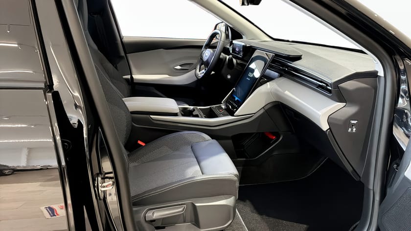 Bild 3 av Ford Explorer EV Extended Range RWD LONG Business Edt privatleasing från 3995 kr/mån