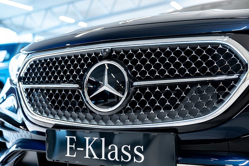 Bild 5 av Mercedes-Benz E 300 d e 4MATIC T 300de AMG Advanced Edition