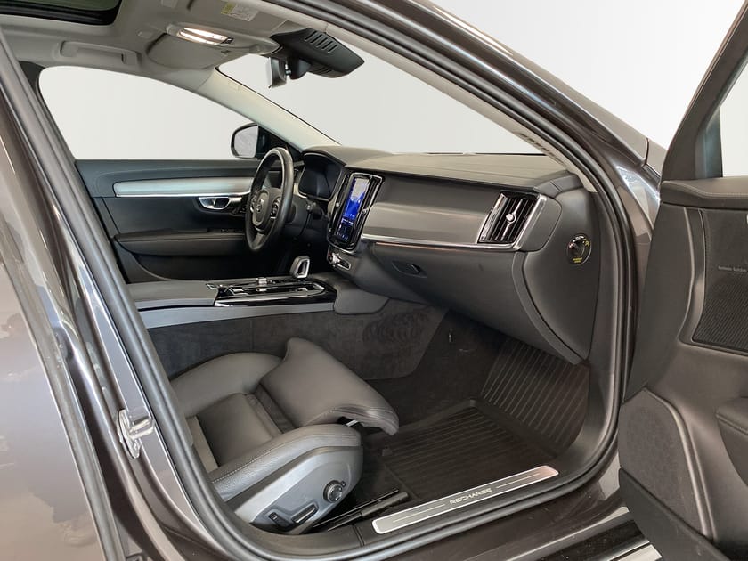 Bild 5 av Volvo V90 Recharge T8 Ultimate Dark