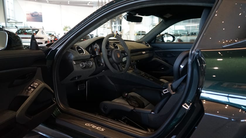 Bild 5 av Porsche 718 Cayman GT4 RS / Weissach / PTS Verdezeltweg Met