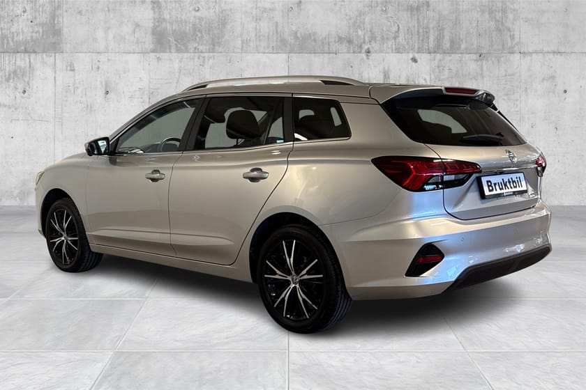Bilde 3 av MG 5 Standard Range Luxury stv/Skinn/Adaptive cruise/360 kamera/Carplay
