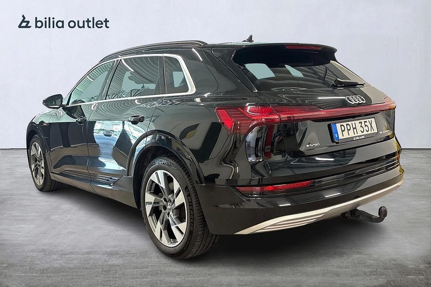 Bild 3 av Audi e-tron 55 quattro Nyservad B-kam Navi Drag BiliaDays25