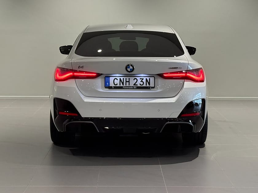 Bild 4 av BMW i4 eDrive40 Gran Coupé M Sport Drag Adpt Farth Backkamera HiFi