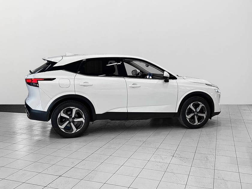 Bild 5 av Nissan Qashqai 1.3 DIG-T 4WD 158hk N-Connecta Comfort Pack