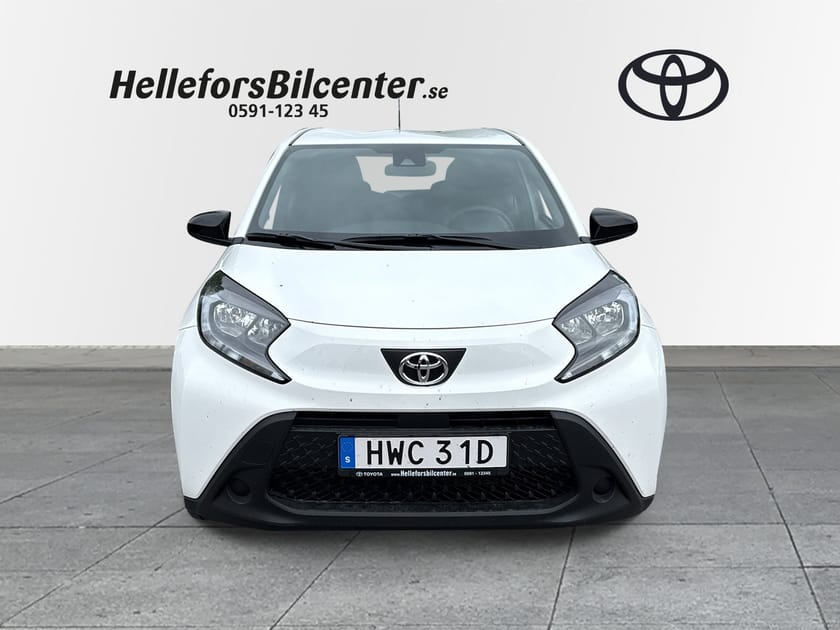 Bild 5 av Toyota Aygo X Play  Vinterhjul