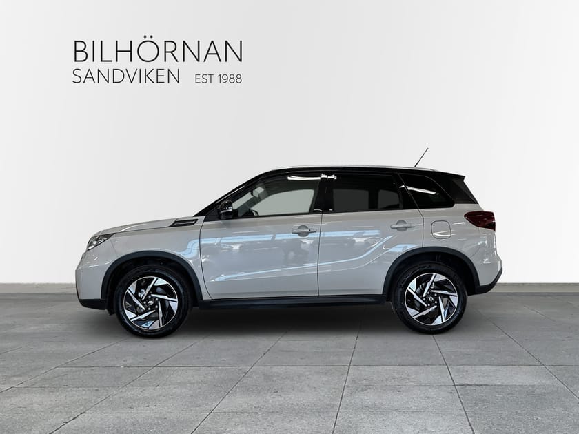 Bild 3 av Suzuki Vitara HEV AllGrip 1.5 Hybrid Inclusive 4x4 Drag