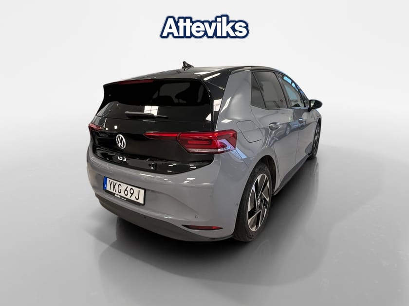 Bild 3 av Volkswagen ID.3 Pro Performance 204hk *P.värmare/Keyless*