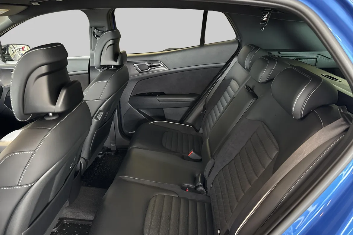 picture of a car