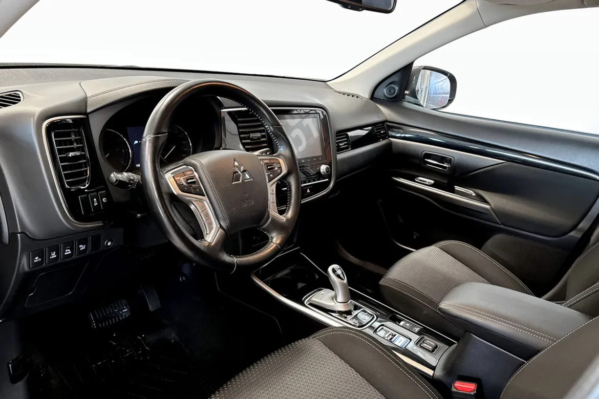 Mitsubishi Outlander PHEV