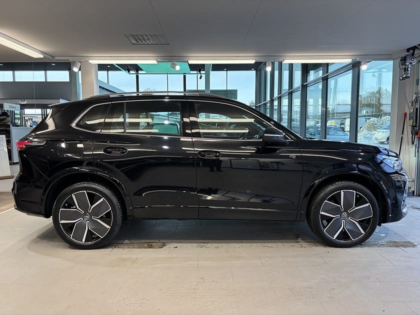 Bild 4 av Volkswagen Tiguan eHybrid R-Line-Edition SNABB LEV 4395kr/mån