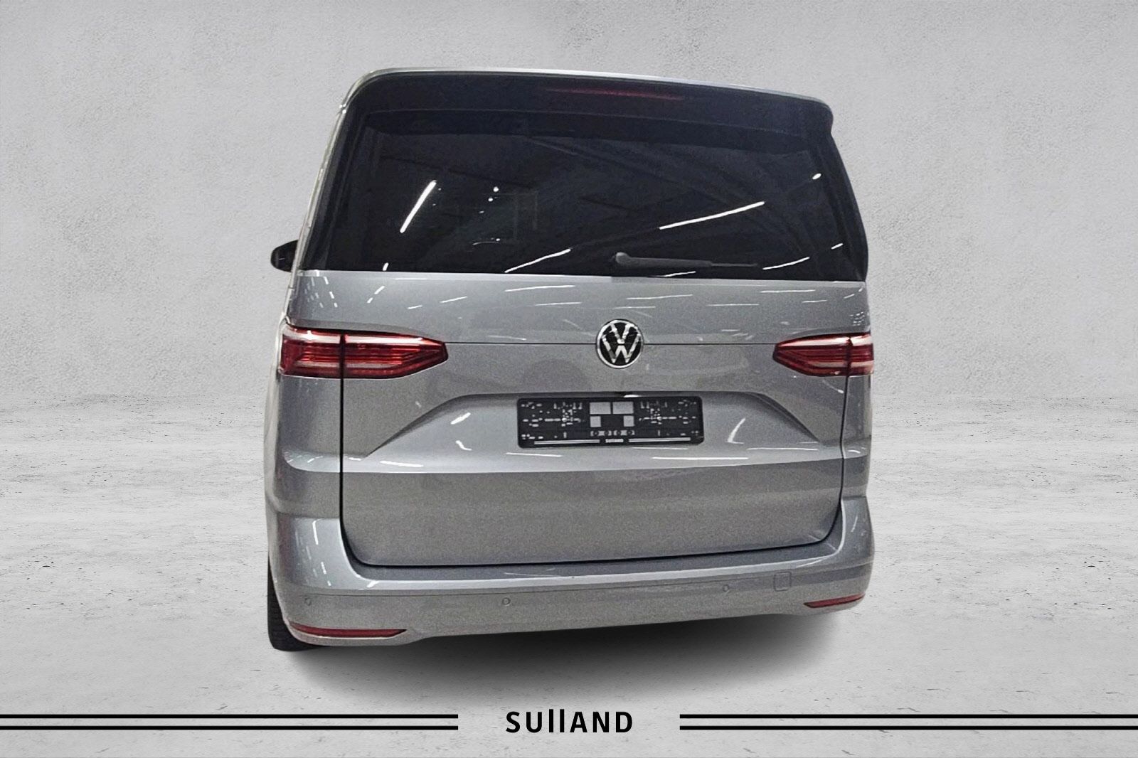 Thumnail bilde 3 av Volkswagen Multivan eHybrid