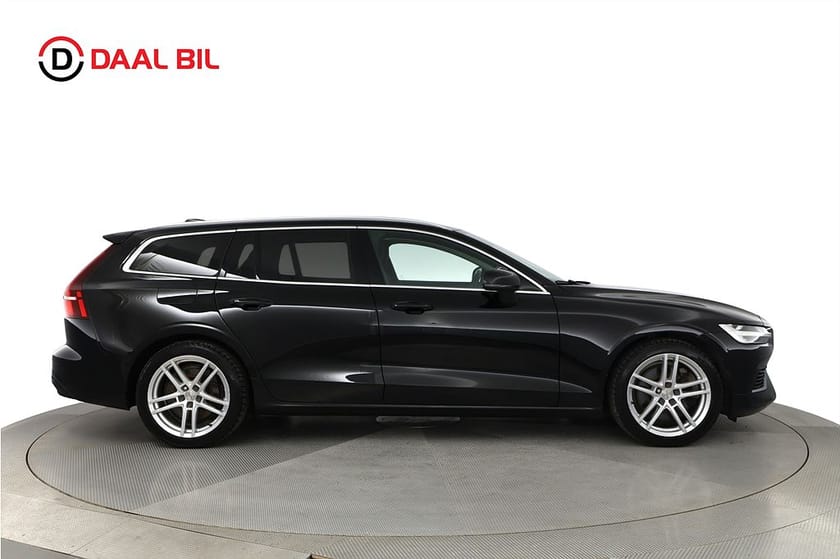 Bild 5 av Volvo V60 RECHARGE T6 AWD 350HK CORE BRIGHT B-KAMERA NAVI VÄRMARE