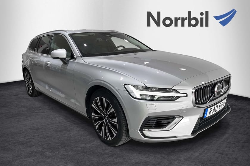 Bild 1 av Volvo V60 T6 AWD 399hk Core Edition Drag Bkamera Elbaklucka