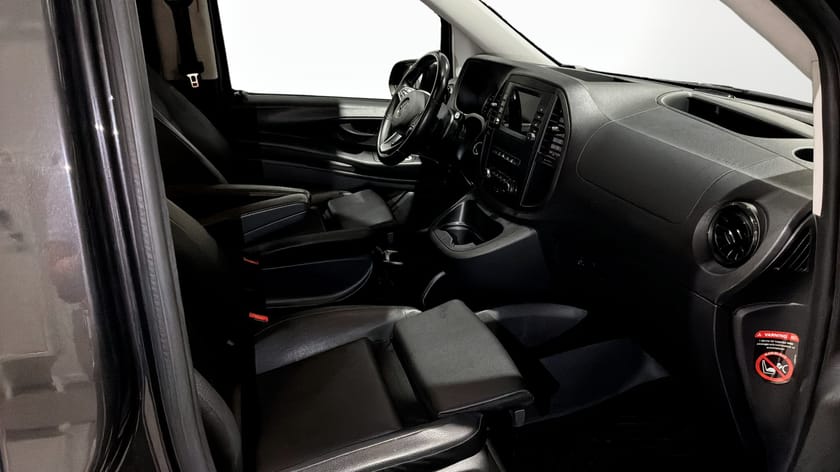 Bild 3 av Mercedes-Benz Vito Mixto 119 CDI 4x4 3.0t 3.0 190hk|dubbelhytt|4x4|