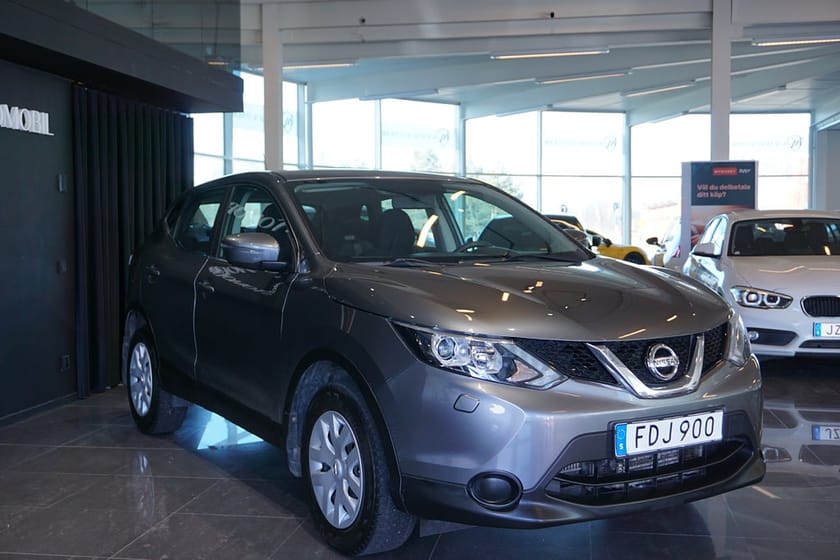 Bild 2 av Nissan Qashqai 1.2 DIG-T XTRONIC-CVT 6.100Mil Svensksåld