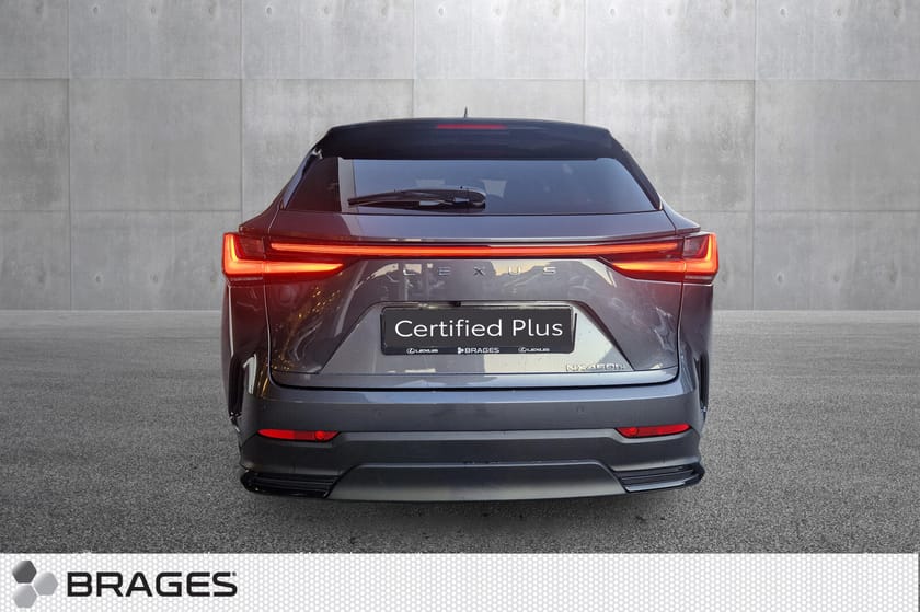 Bilde 4 av Lexus NX 450h+ Executive Tech