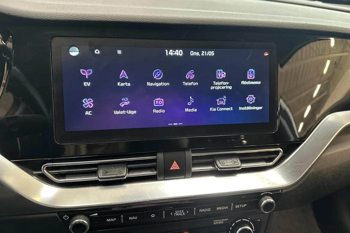 picture of a car