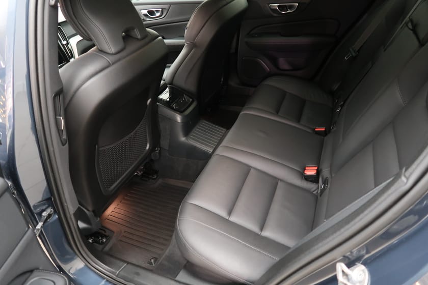Bild 4 av Volvo V60 T6 Plus Dark