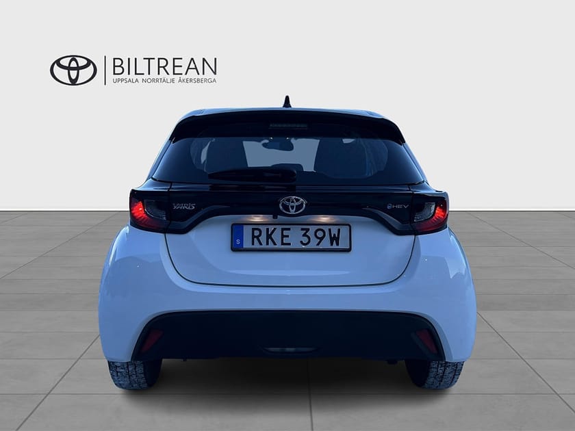 Bild 5 av Toyota Yaris Hybrid 115 1,5 Active Komfortpaket Vinterhjul Ingår!