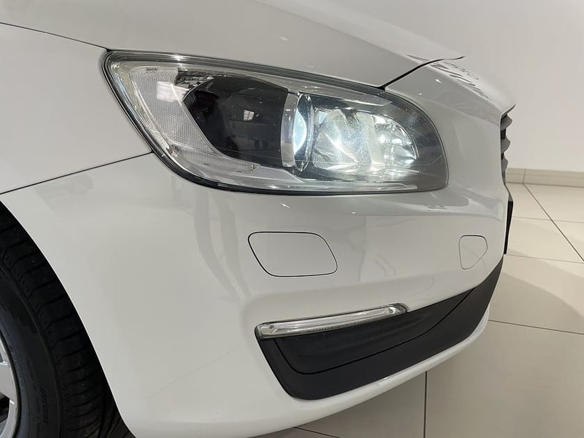 Bild 4 av Volvo V60 D4 AUT BUSINESS KINETIC DRAG | VÄRMARE | V-HJUL