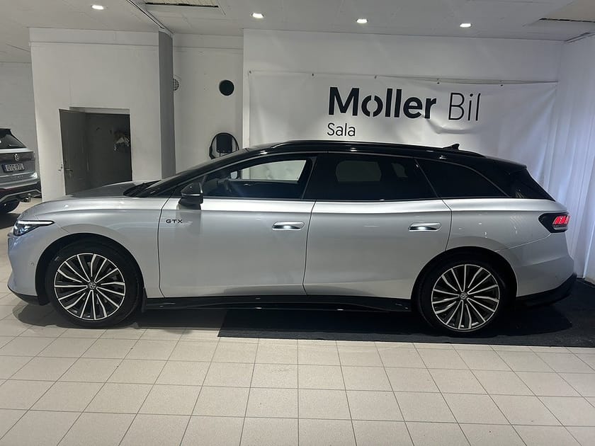 Bild 3 av Volkswagen ID.7 GTX Tourer 86 KWH BATTERI 340 HK 1 VXL LAGERBIL