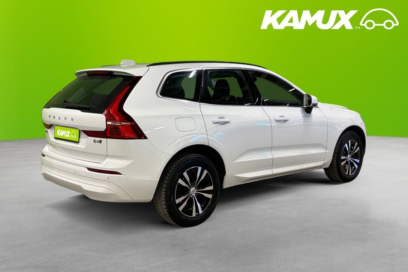 Bild 4 av Volvo XC60 B4 AWD Momentum Kamera Navi 197hk