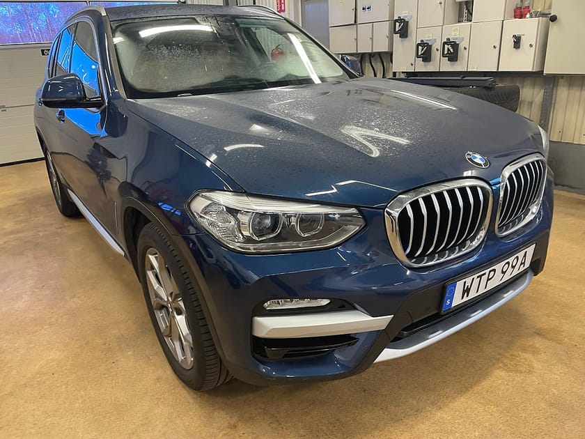 Bild 2 av BMW X3 xDrive20d 20D XDRIVE 190HK 4x4 X-Line Läder