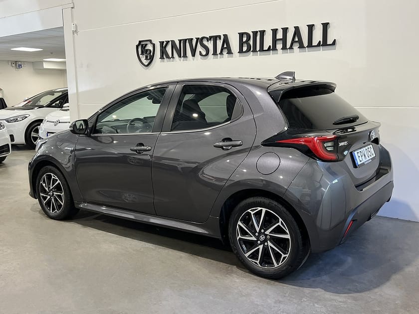 Bild 2 av Toyota Yaris Hybrid CVT Active Plus CarPlay 116hk