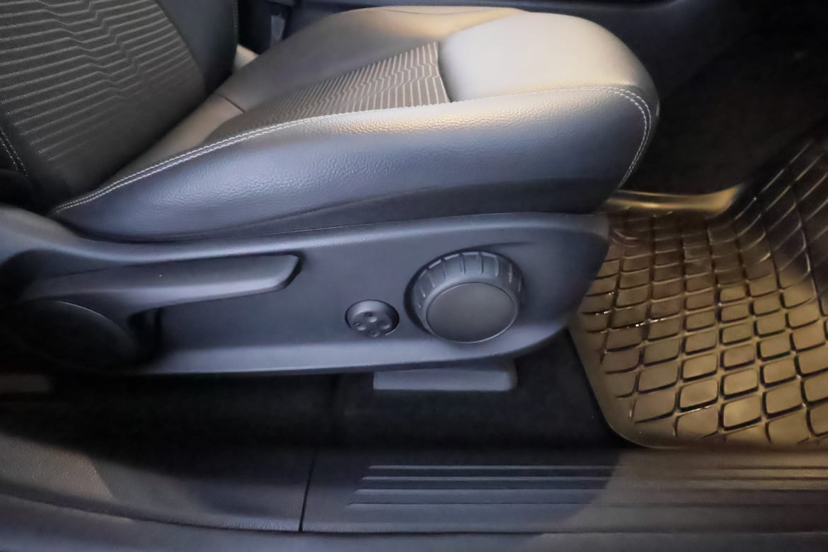 Mercedes-Benz EQA 2022 - miniatyr 19