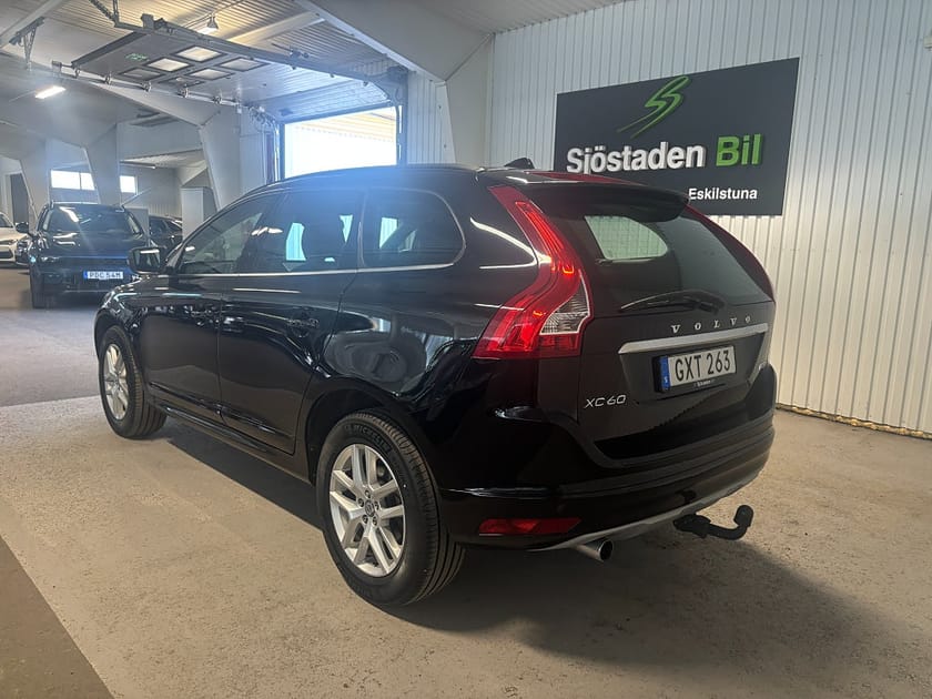 Bild 3 av Volvo XC60 D3 Geartronic Classic, Momentum Värmare Drag Bluetooth