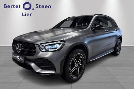 Mercedes-Benz GLC 300 e 4MATIC Selenite Grey Magno| HUD| Hengerfeste | AMG Line