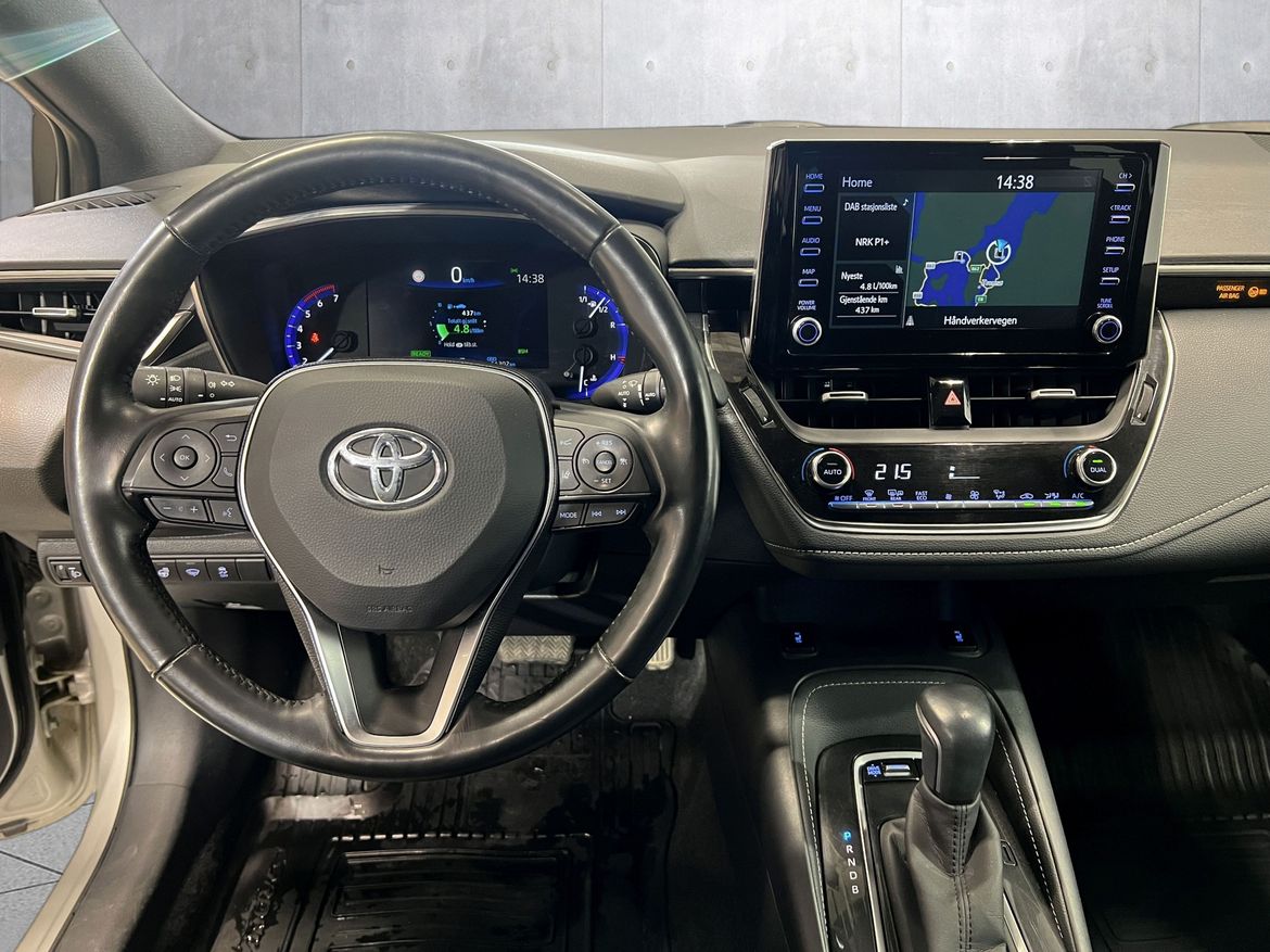 Toyota Corolla Touring Sports Hybrid e-CVT, 122hk, 2019