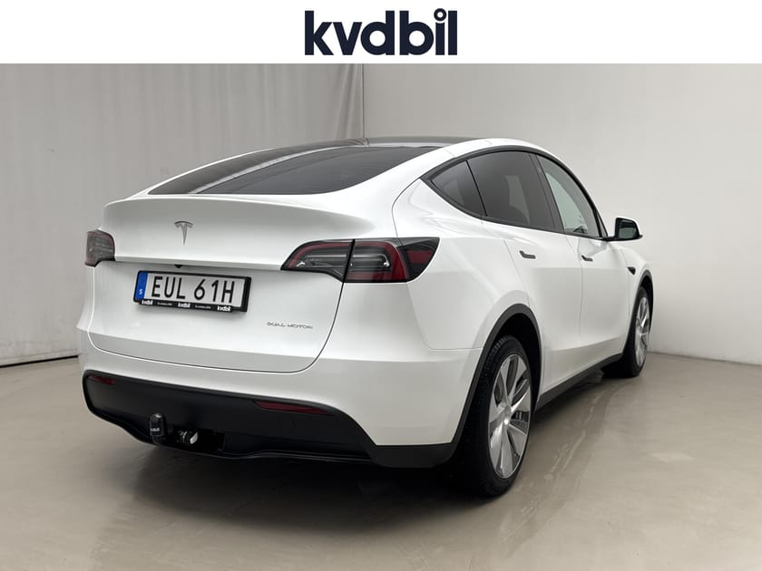 Bild 3 av Tesla Model Y Long Range AWD Dual Motor Värmepump Drag