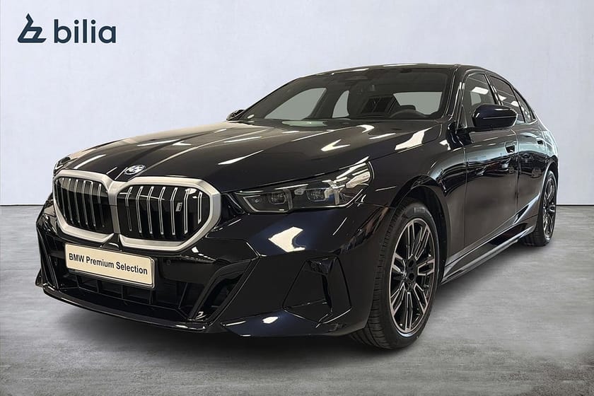 Bild 1 av BMW i5 xDrive40 Sedan xDrive 40 M-sport | H&K | Drag | Backkamera | 19"