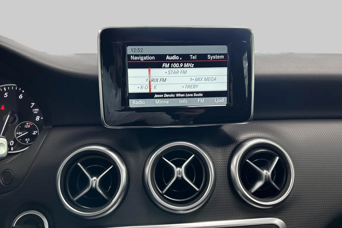 picture of a car