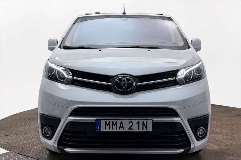 Bild 3 av Toyota Proace Electric 75 kWh Drag 2xSidodörr Inredd Navi Kamera 3-sits CCS