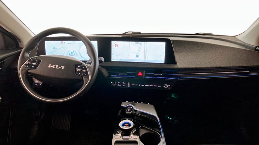 Bild 4 av Kia EV6 77.4 kWh AWD 325hk Plus 360° Värmare Drag Navi