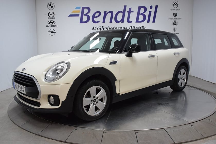 Bild 4 av MINI Cooper Clubman Connected / Farthållare / Nyservad