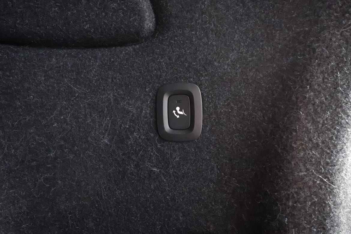 Volvo XC40 2024 - miniatyr 16