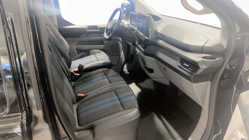 Bild 3 av Ford E-Transit Custom 340 SPORT SKÅP 340L 218 AUT RWD "DEMO" 0% ränta