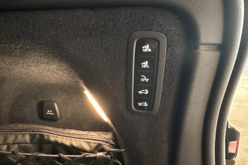 Volvo EX90 Twin Motor Performance 7-seater bilde 26